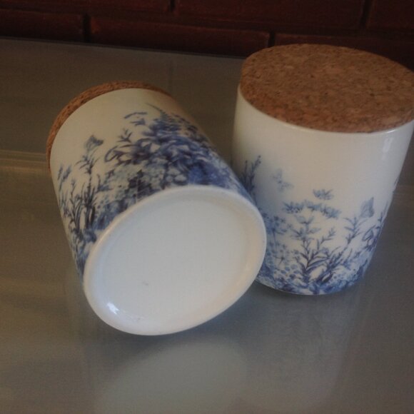 Two Vanity/Multi Use Containers  Ceramic with Cork Lids - Picture 2 of 3